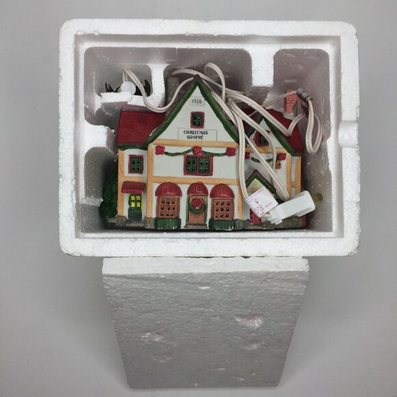 Lemax 1993 Dickensvale Christmas Village Porcelain Lighted House Shoppe 35073 - Picture 12 of 15
